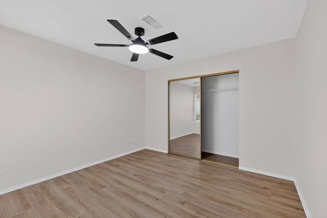 1605 Jane Place NE, Rio Rancho, NM 87144