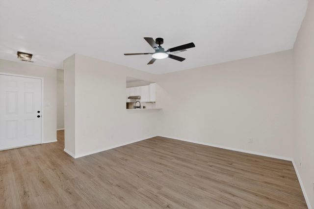 1605 Jane Place NE, Rio Rancho, NM 87144