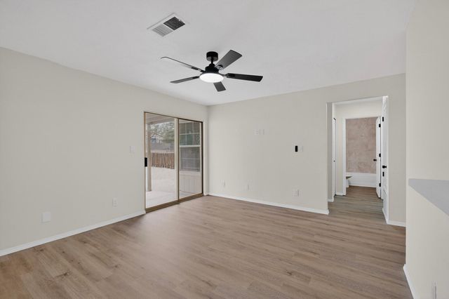 1605 Jane Place NE, Rio Rancho, NM 87144