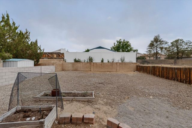 1605 Jane Place NE, Rio Rancho, NM 87144