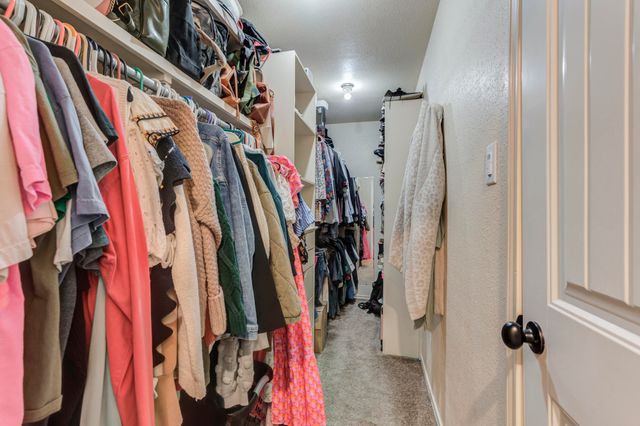 8010 Richmond Avenue, Lubbock, TX 79424