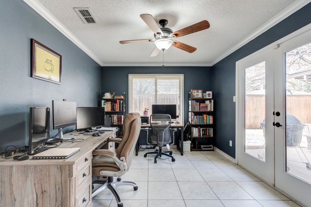 8010 Richmond Avenue, Lubbock, TX 79424