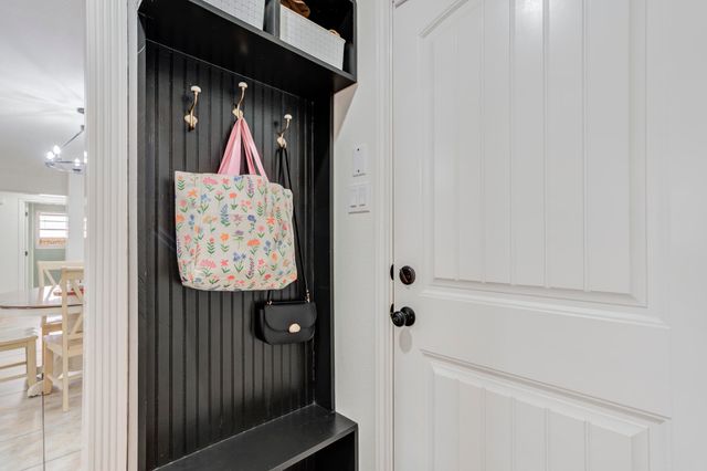 8010 Richmond Avenue, Lubbock, TX 79424