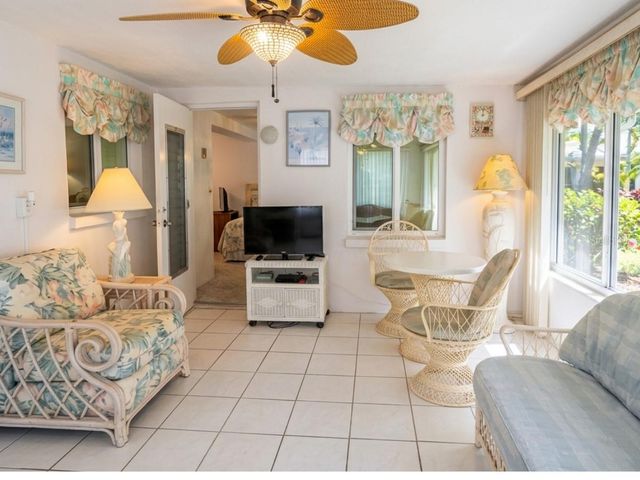 1248 ERMINE DRIVE, Holiday, FL 34690