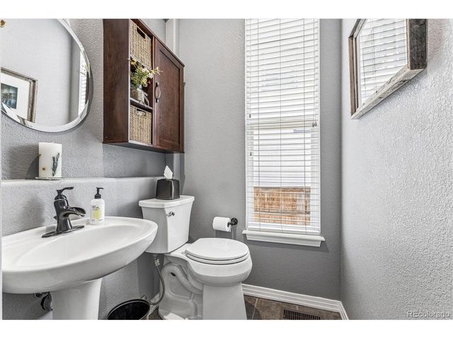 4597 Whitehall Ln, Highlands Ranch, CO 80126