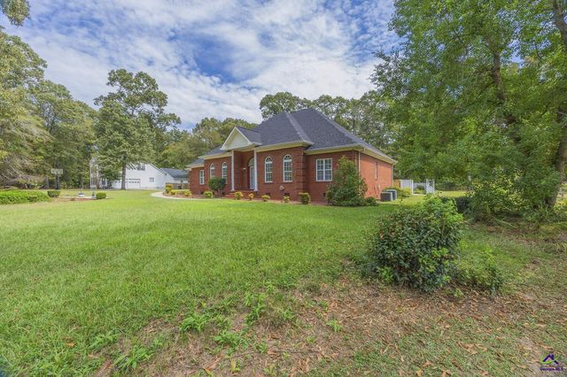 127 S Live Oak Court, Byron, GA 31008