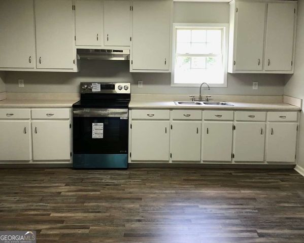153 A Cox Road SW, Gordon, GA 31031