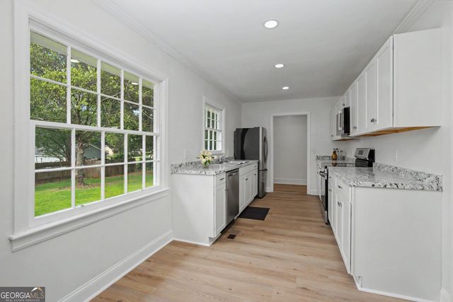 90 Cedar Street, Woodbury, GA 30293