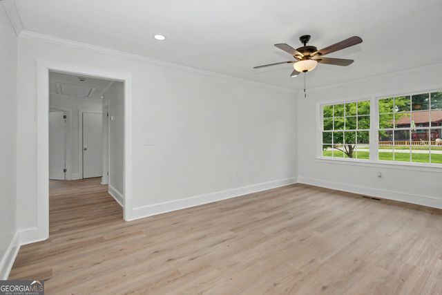 90 Cedar Street, Woodbury, GA 30293