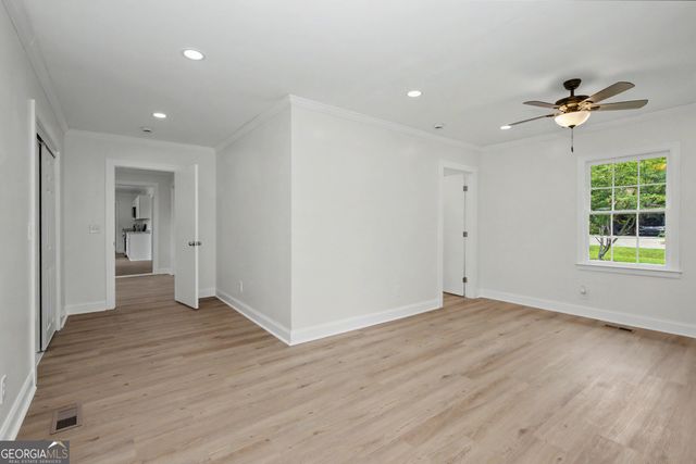 90 Cedar Street, Woodbury, GA 30293