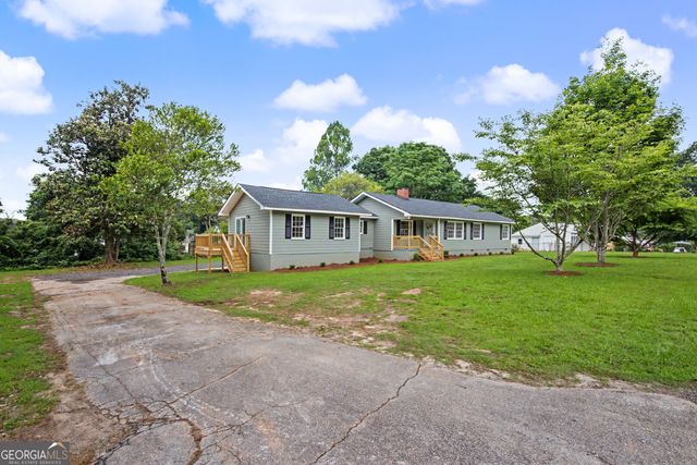 90 Cedar Street, Woodbury, GA 30293