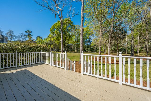 3930 Colonel Vanderhorst Circle, Mount Pleasant, SC 29466