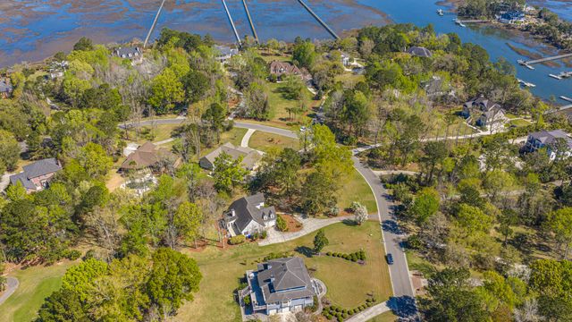 3930 Colonel Vanderhorst Circle, Mount Pleasant, SC 29466