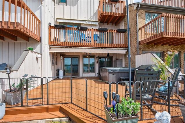 42 Sandie Point LN, Portsmouth, VA 23701