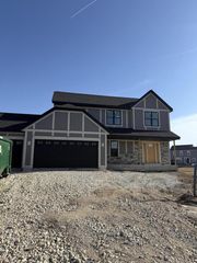 N174W20671 Laurel Springs CIRCLE, Jackson, WI 53037