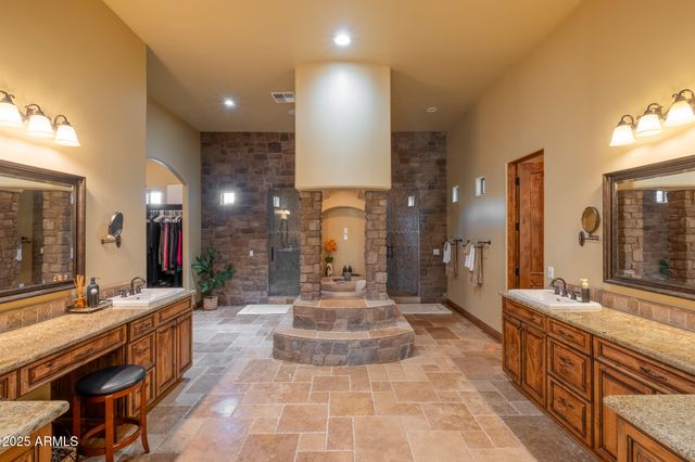 4844 S PURA VIDA Way, Gold Canyon, AZ 85118