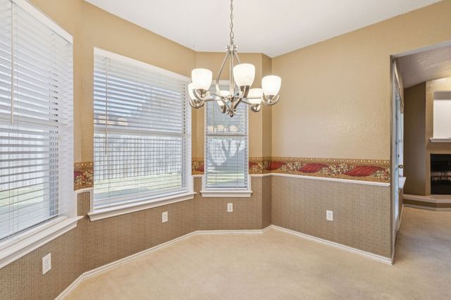 2316 Park Row, Mckinney, TX 75072