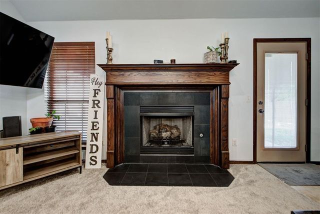 4233 Notting Hill Drive, Moore, OK 73160