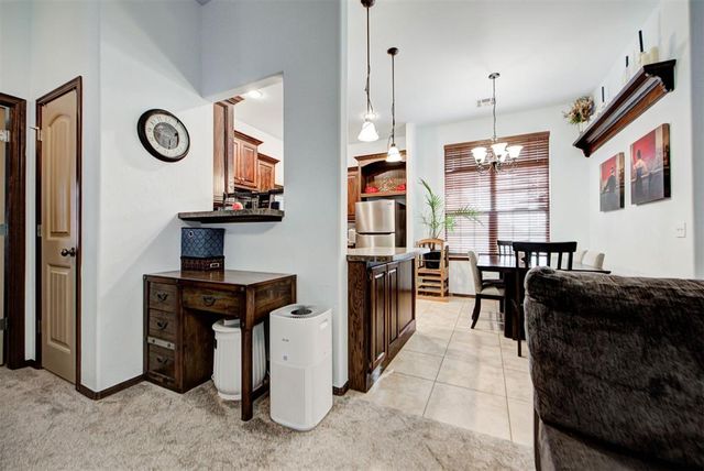 4233 Notting Hill Drive, Moore, OK 73160