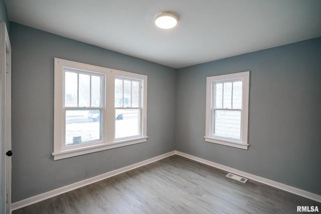 2418 W ANTOINETTE Street, Peoria, IL 61605