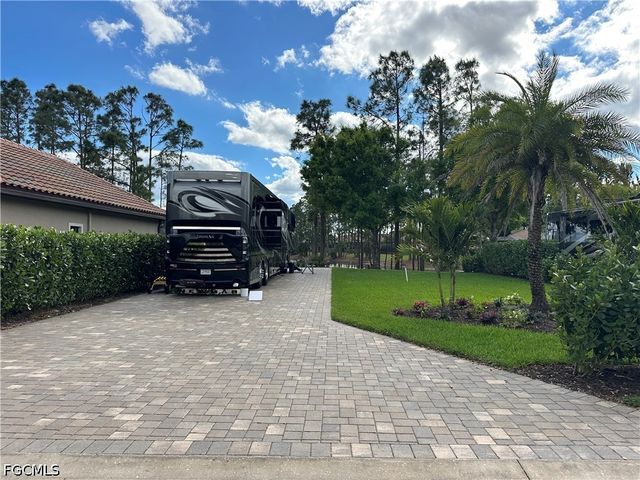 13881 Golden Palms CIR, Fort Myers, FL 33913