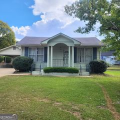 302 Denson Street, Valley, AL 36854
