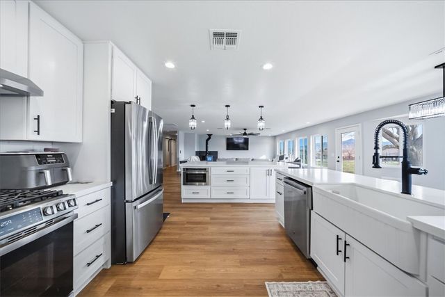 630 Shadow Mountain Drive, Kingman, AZ 86409