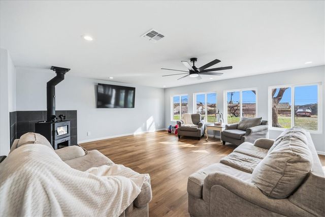 630 Shadow Mountain Drive, Kingman, AZ 86409