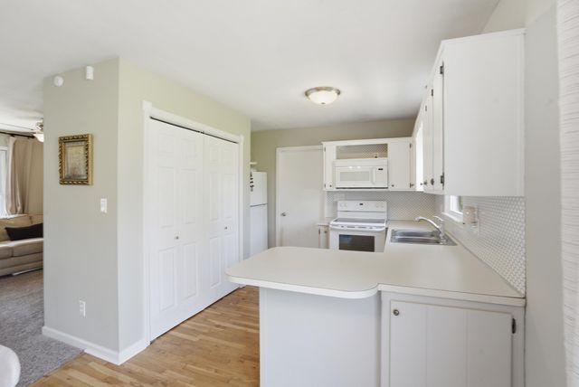 1712 Clearwater Circle, Ozark, MO 65721