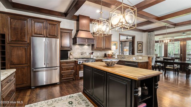 370 Lake Dornoch Drive, Pinehurst, NC 28374