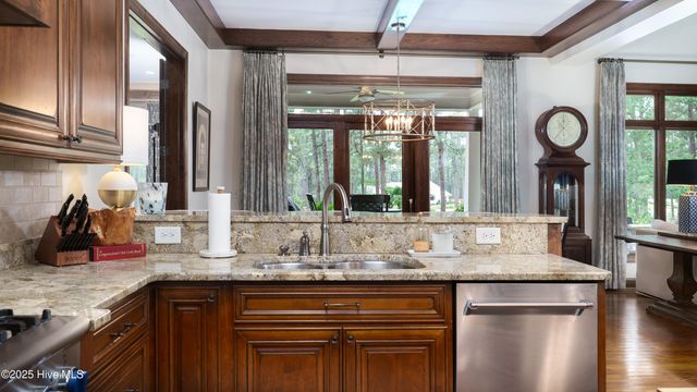 370 Lake Dornoch Drive, Pinehurst, NC 28374