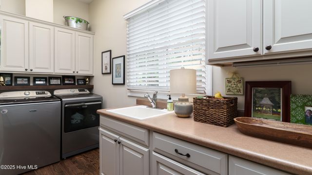 370 Lake Dornoch Drive, Pinehurst, NC 28374