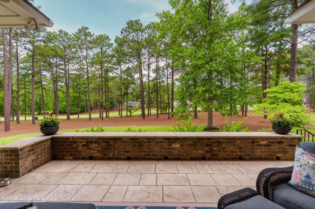 370 Lake Dornoch Drive, Pinehurst, NC 28374