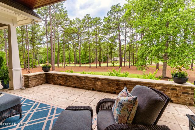 370 Lake Dornoch Drive, Pinehurst, NC 28374