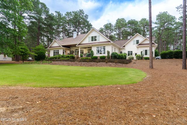 370 Lake Dornoch Drive, Pinehurst, NC 28374