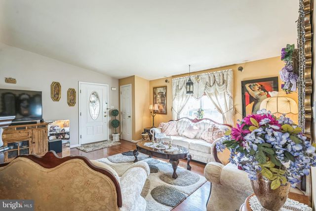 47 GREGORY DR., Williamstown, NJ 08094