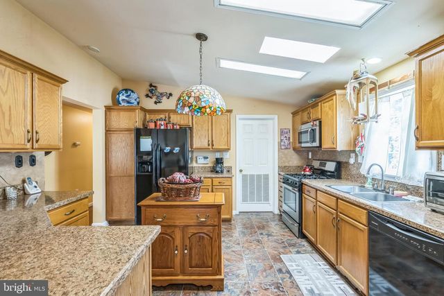 47 GREGORY DR., Williamstown, NJ 08094