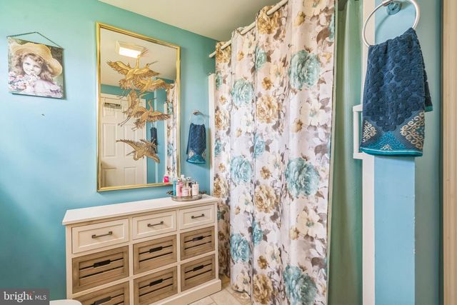 47 GREGORY DR., Williamstown, NJ 08094