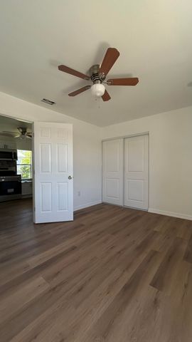 1601 N 17th Street, Fort Pierce, FL 34950