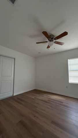 1601 N 17th Street, Fort Pierce, FL 34950