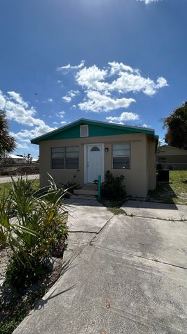 1601 N 17th Street, Fort Pierce, FL 34950