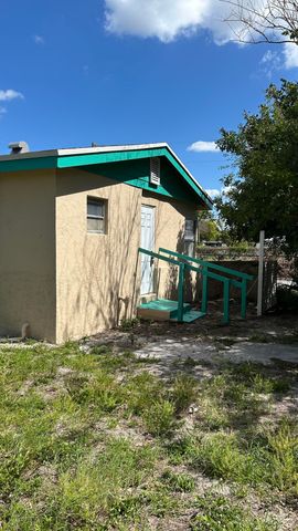 1601 N 17th Street, Fort Pierce, FL 34950