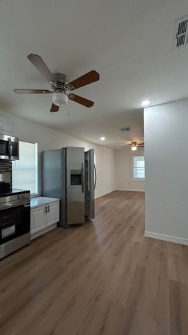 1601 N 17th Street, Fort Pierce, FL 34950