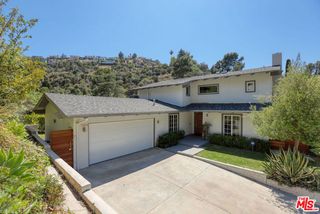 7560 Devista Drive, Los Angeles, CA 90046