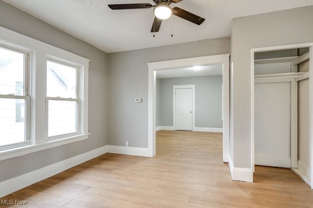 1093 E 147th Street, Cleveland, OH 44110