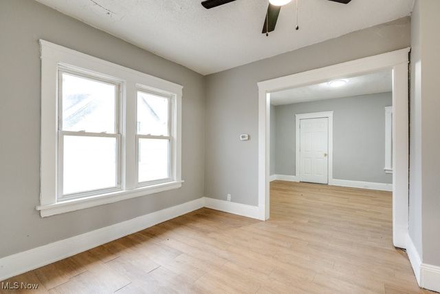 1093 E 147th Street, Cleveland, OH 44110