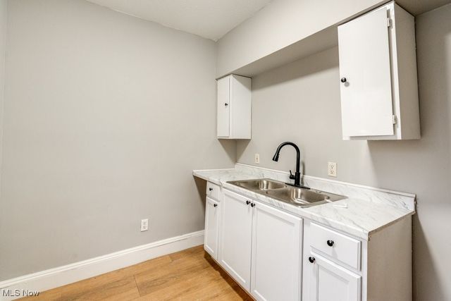 1093 E 147th Street, Cleveland, OH 44110