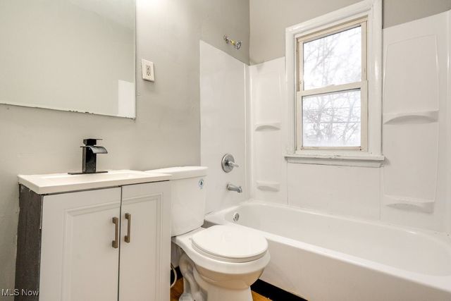 1093 E 147th Street, Cleveland, OH 44110