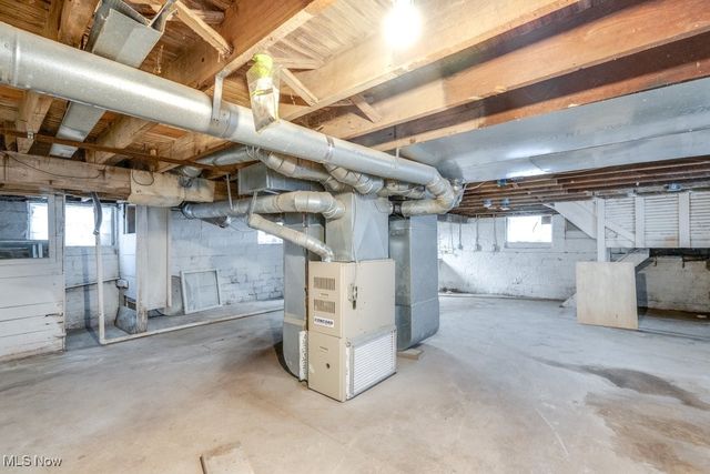 1093 E 147th Street, Cleveland, OH 44110