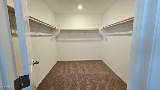 6071 Swift Lariat Street, Las Vegas, NV 89113